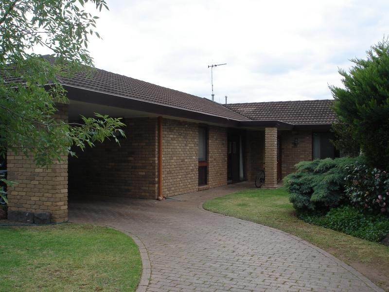 12 Wilson Street, Kyabram VIC 3620