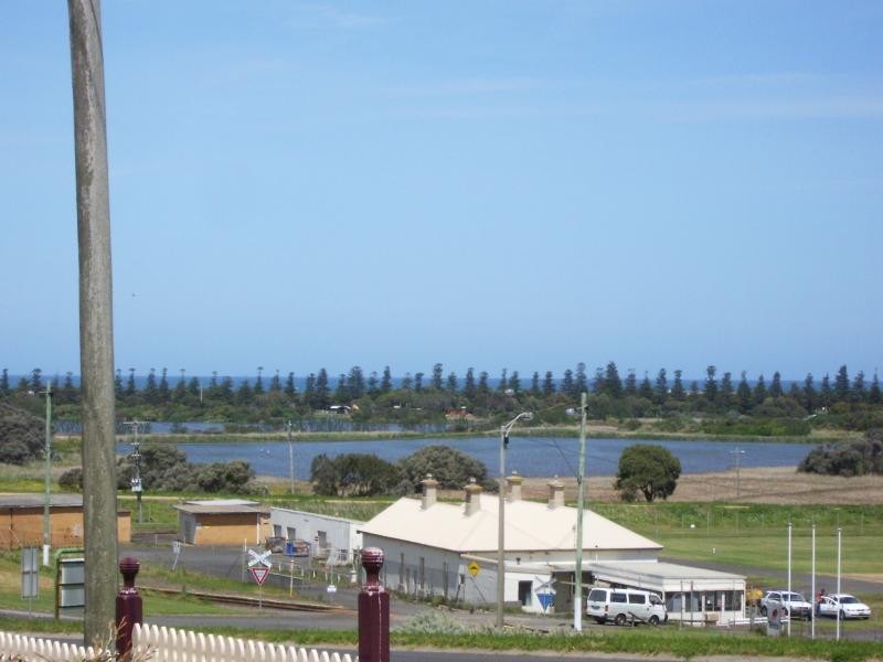 238 Merri Crescent, Warrnambool VIC 3280