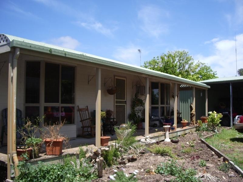 113 Suttons and Bryants Road, Gorae West VIC 3305