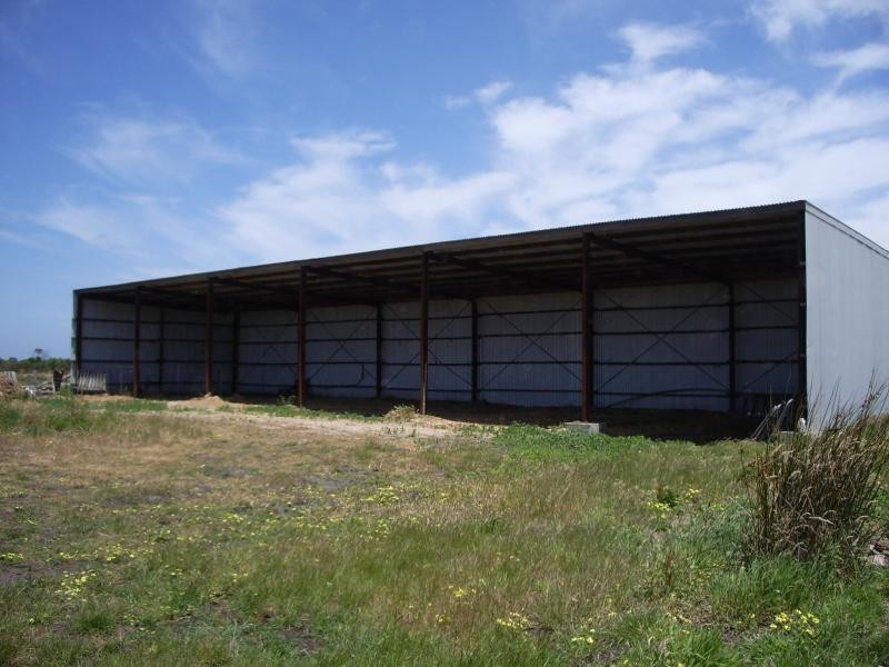 113 Suttons and Bryants Road, Gorae West VIC 3305