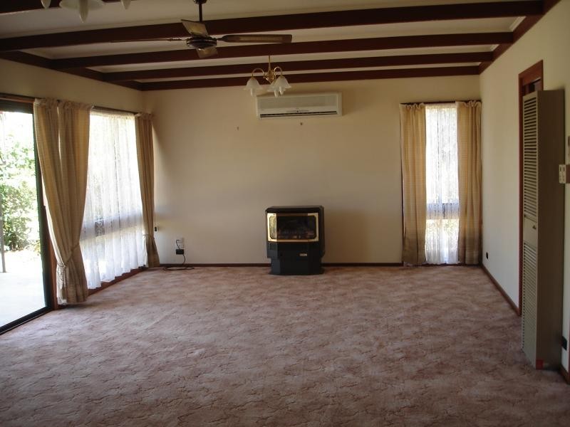 6 Rodney Street, Kyabram VIC 3620