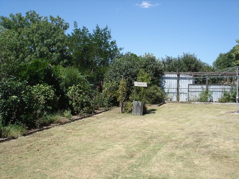 6 Rodney Street, Kyabram VIC 3620