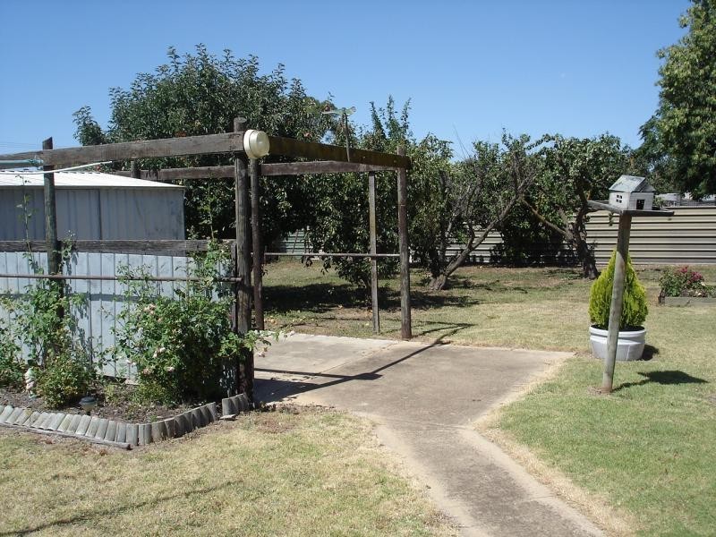 6 Rodney Street, Kyabram VIC 3620