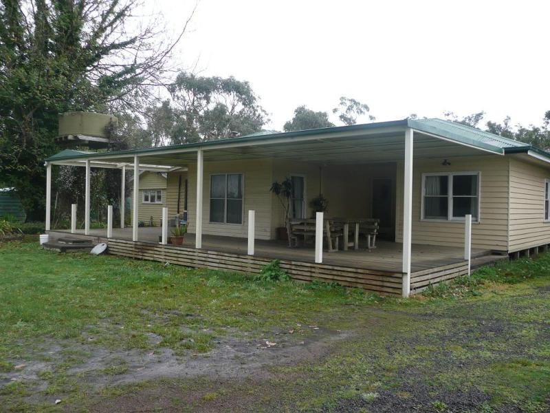 3928 Henty Highway, Heywood VIC 3304