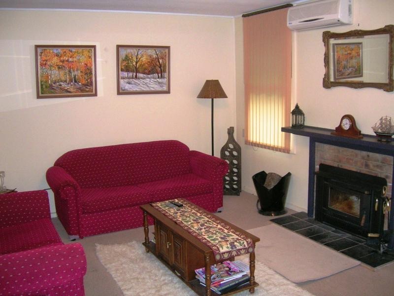 19 Seventh St, Eildon VIC 3713