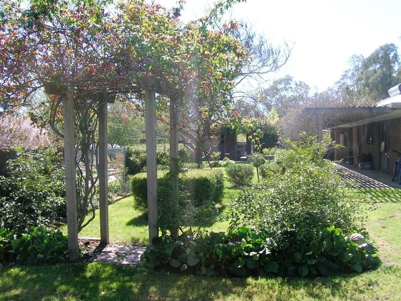 30 Hall’s Flat Road, Alexandra VIC 3714