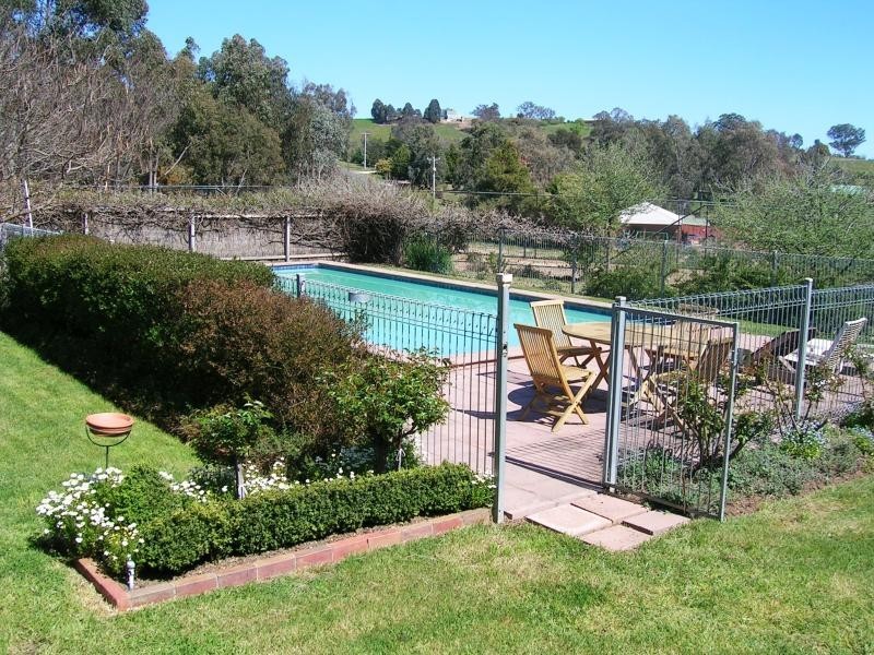 30 Hall’s Flat Road, Alexandra VIC 3714