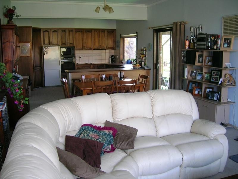 17 Endicott Rd, Alexandra VIC 3714