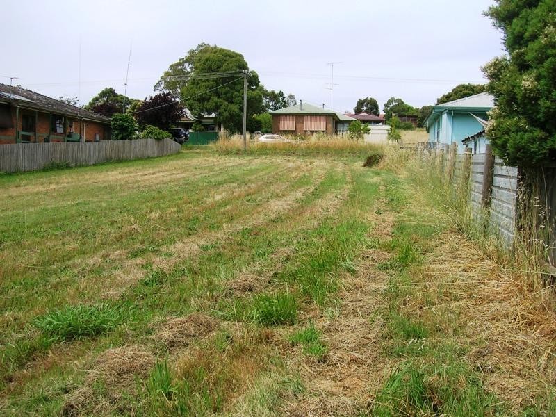 32 Webster St, Alexandra VIC 3714