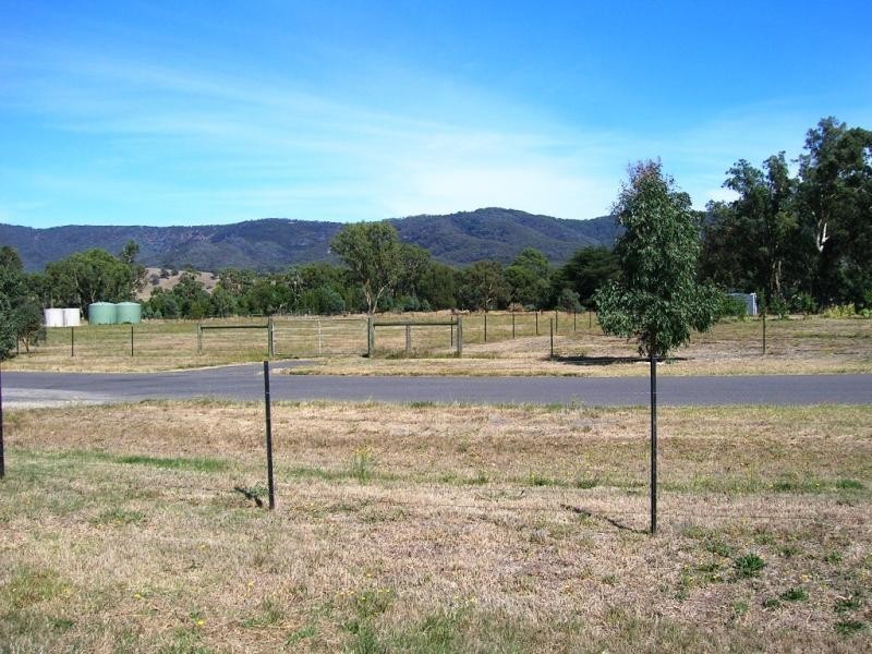 47 Yarck Village Place, Yarck VIC 3719