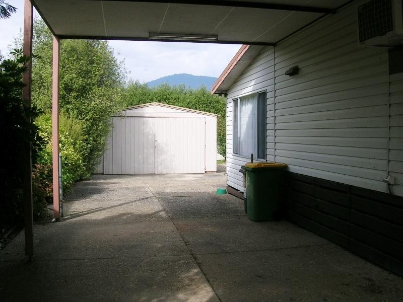 39 Shaw Avenue, Eildon VIC 3713