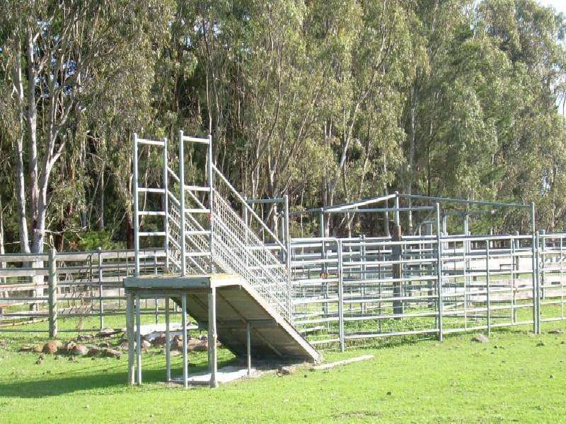 2696 HAMILTON HIGHWAY, Caramut VIC 3274