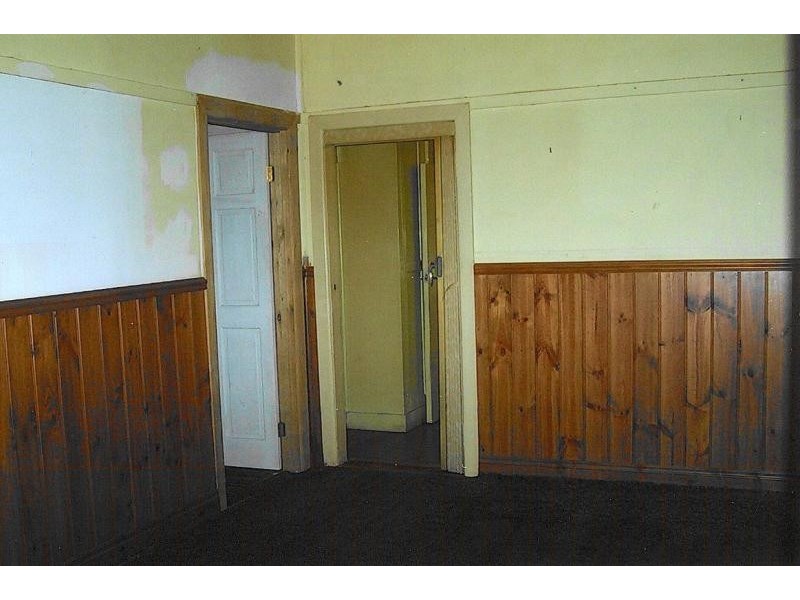 16 TOWNSEND STREET, Mortlake VIC 3272