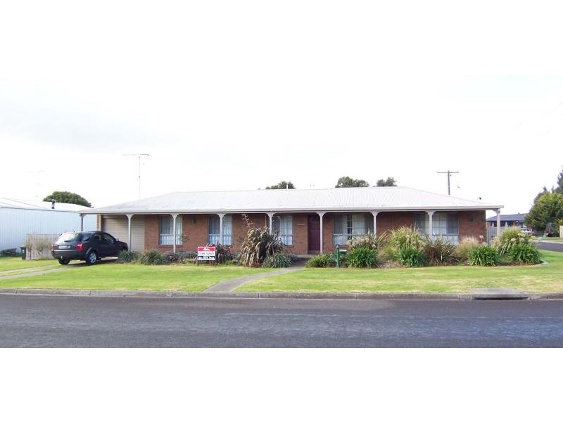 1 Orton Court, Cobden VIC 3266