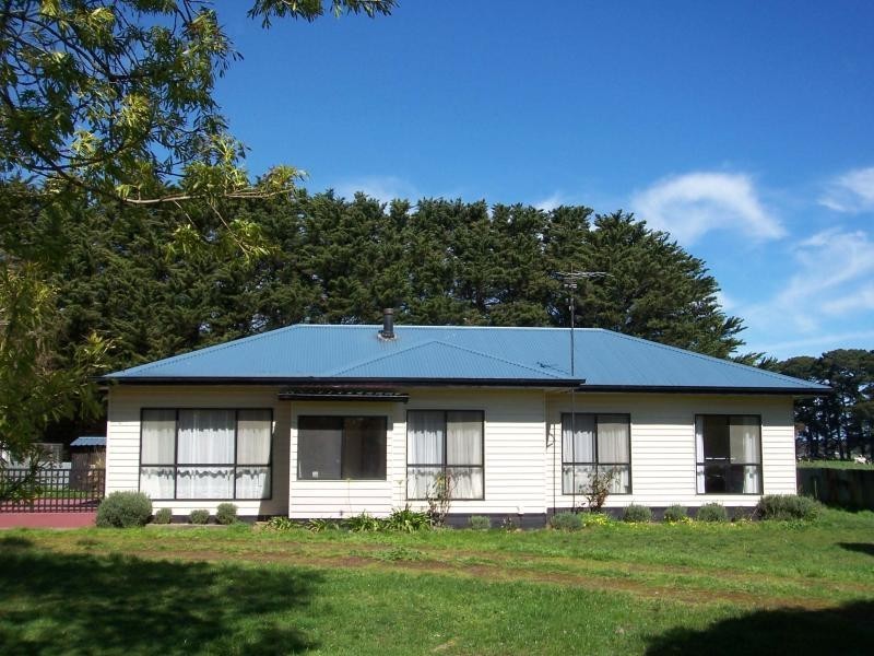 82 Baxters Road, Garvoc VIC 3265