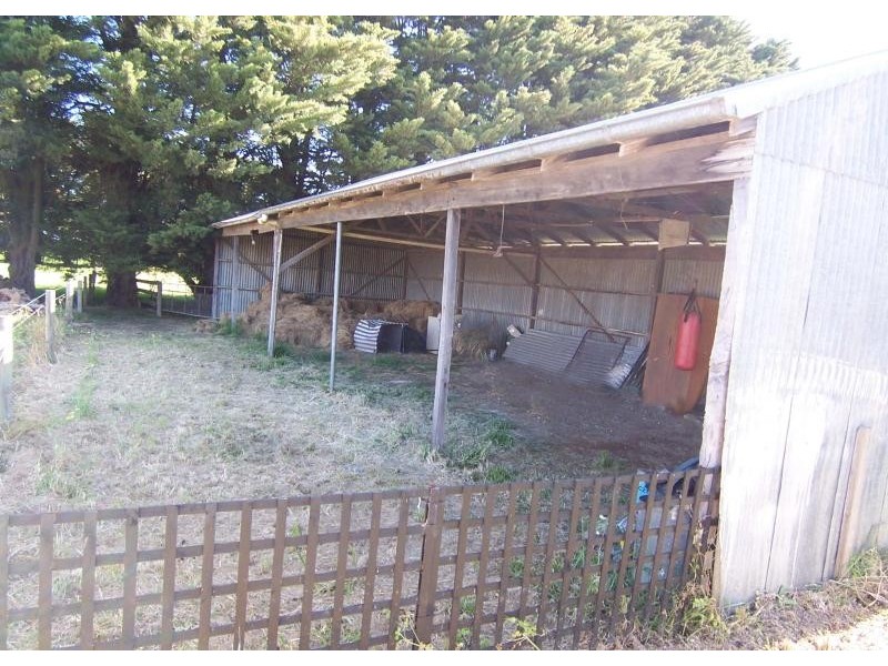 82 Baxters Road, Garvoc VIC 3265