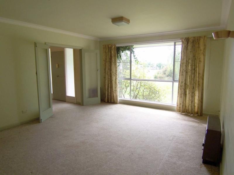 6 Neylon Street, Cobden VIC 3266