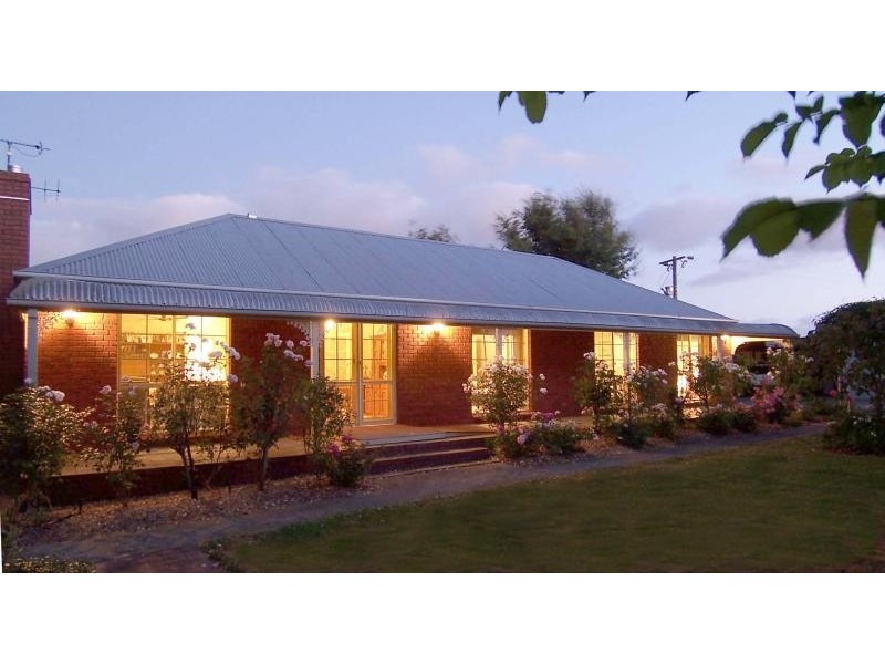 69 Cobden Port Campbell Road, Cobden VIC 3266