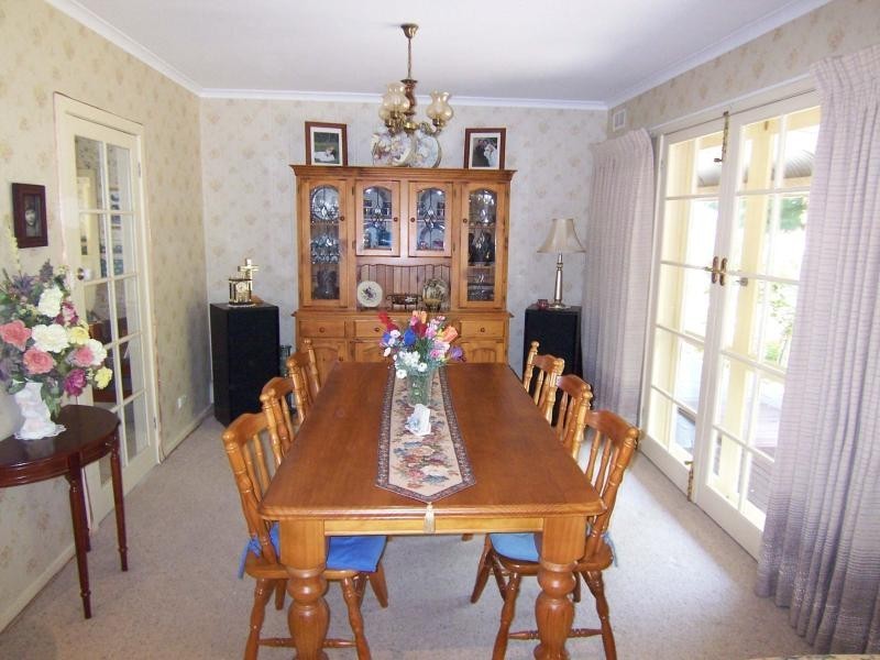 69 Cobden Port Campbell Road, Cobden VIC 3266