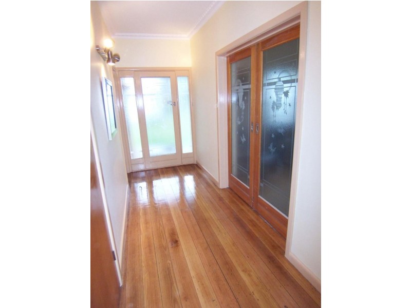 46 Clarke Street, Cobden VIC 3266