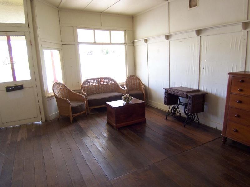 24 High Street, Lismore VIC 3324