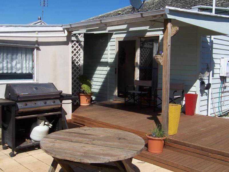 94 Officer Street, Mortlake VIC 3272