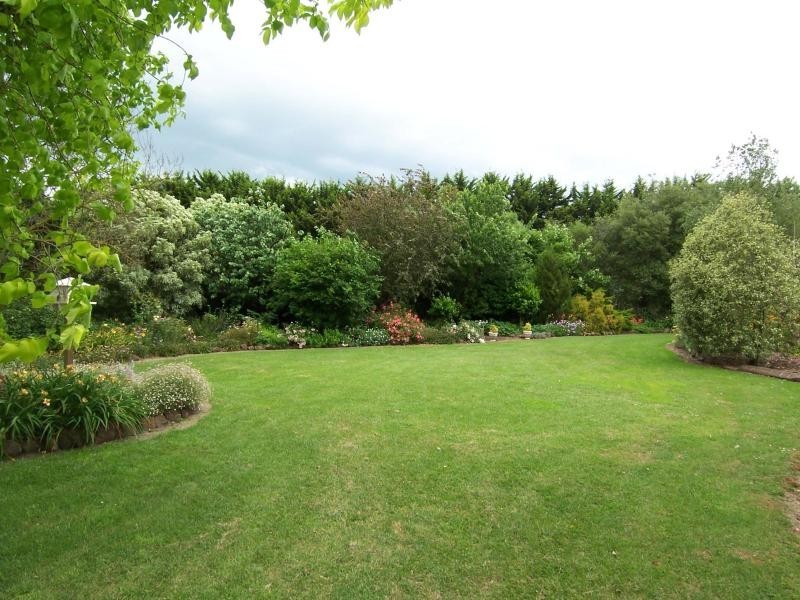 665 Rowans Road, Nullawarre VIC 3268