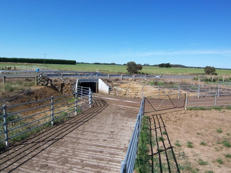 665 Rowans Road, Nullawarre VIC 3268