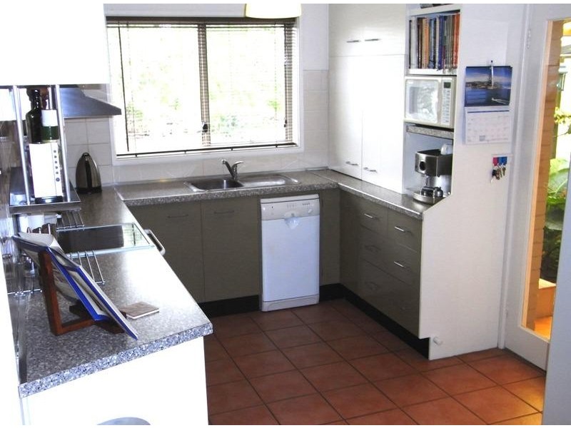 8 Lloyd Street, Derrinallum VIC 3325