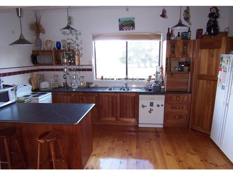 645 Chatsworth Road, Derrinallum VIC 3325