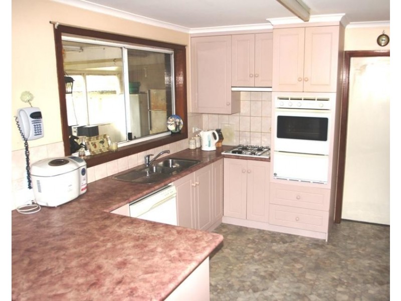 28 Waters Lane, Mortlake VIC 3272