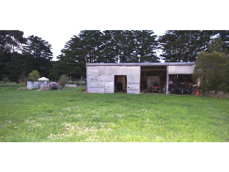 7622 Hamilton Highway, Berrybank VIC 3323