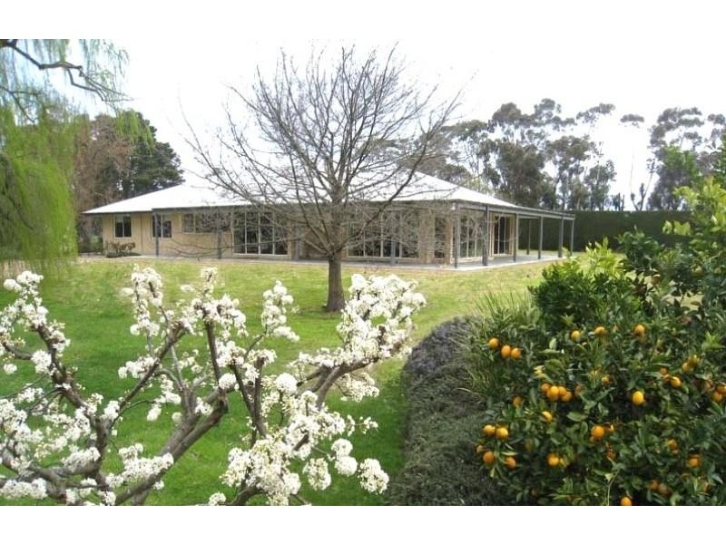 3145 Camperdown – Lismore Road, Lismore VIC 3324