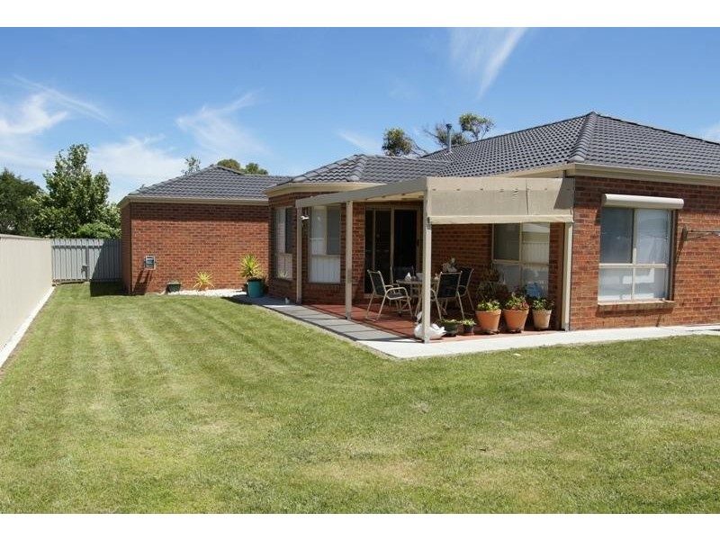 10 Blanford Street, Cobden VIC 3266