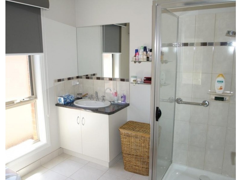 10 Blanford Street, Cobden VIC 3266