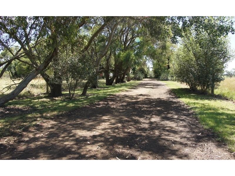 120 Robertsons Road, Terang VIC 3264