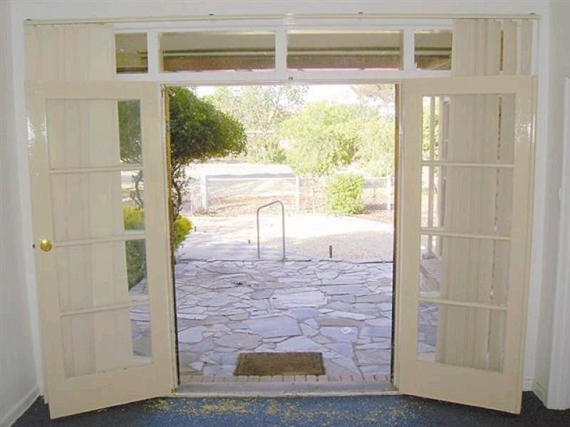 6 MCLEOD STREET, Minyip VIC 3392