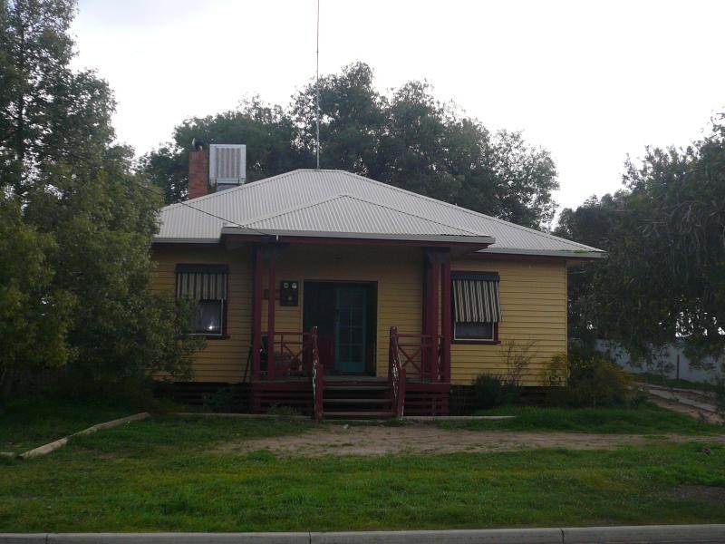 15 CUST STREET, Rainbow VIC 3424