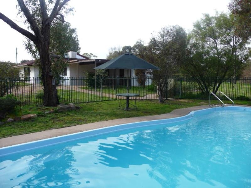 71 Lake Av., Natimuk VIC 3409