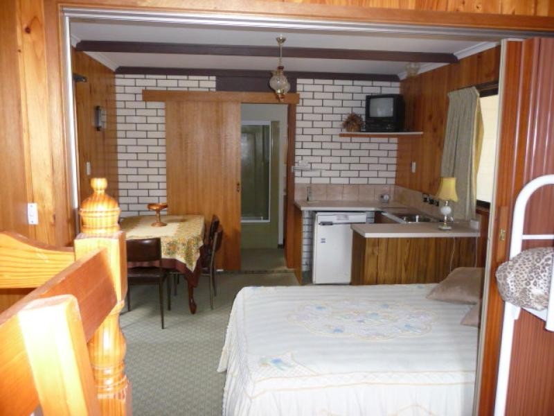 71 Lake Av., Natimuk VIC 3409