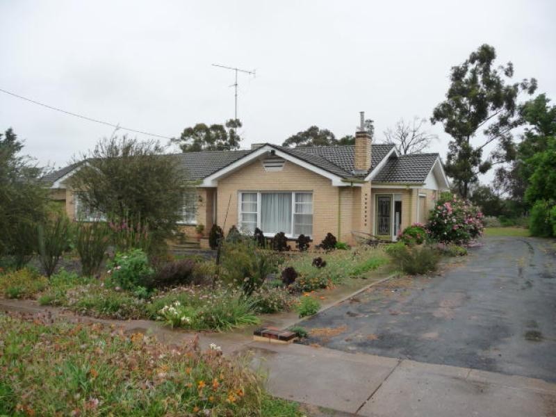 26 Main St., Natimuk VIC 3409