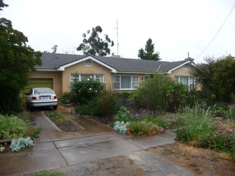 26 Main St., Natimuk VIC 3409