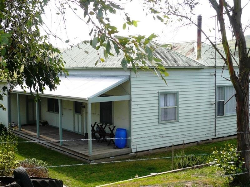 40 WARRAGUL ROAD, Korumburra VIC 3950