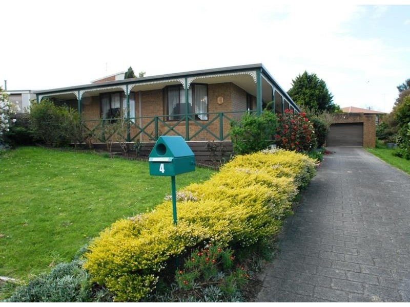 4 OLDEN COURT, Korumburra VIC 3950