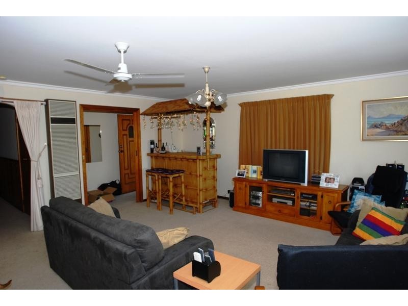 4 OLDEN COURT, Korumburra VIC 3950