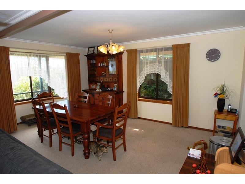 4 OLDEN COURT, Korumburra VIC 3950