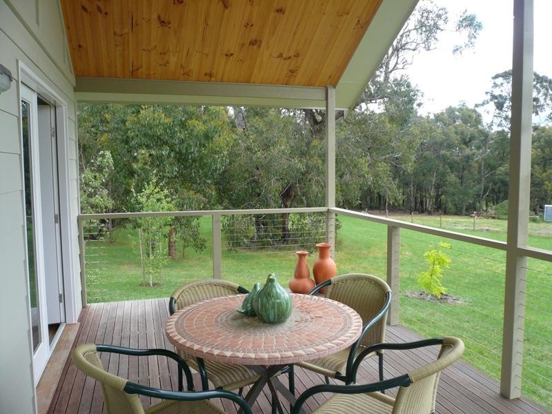 8 Kangaroo Rise, Koonwarra VIC 3954