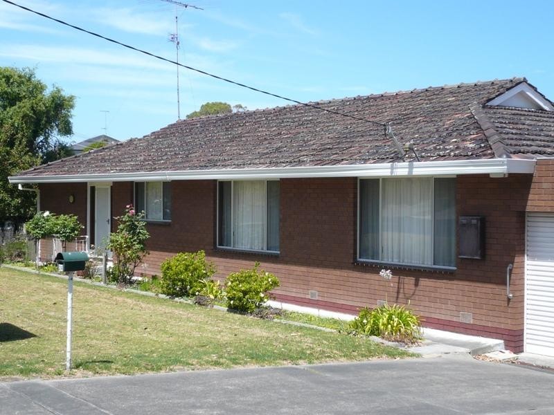 24 Venus Street, Inverloch VIC 3996