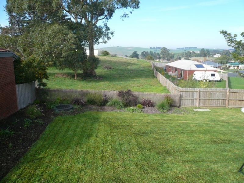 17 Mair Crescent, Korumburra VIC 3950