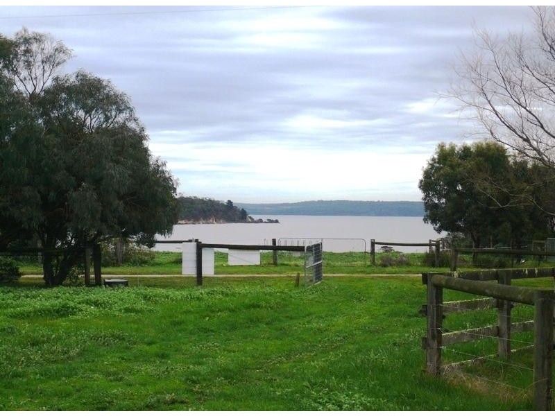 84 JOSEPH ROAD, Corinella VIC 3984